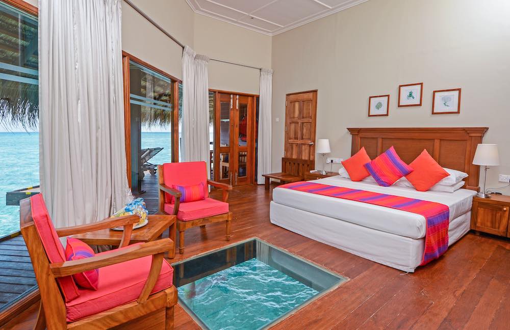 Water Villa at Adaaran club Rannalhi, view 6
